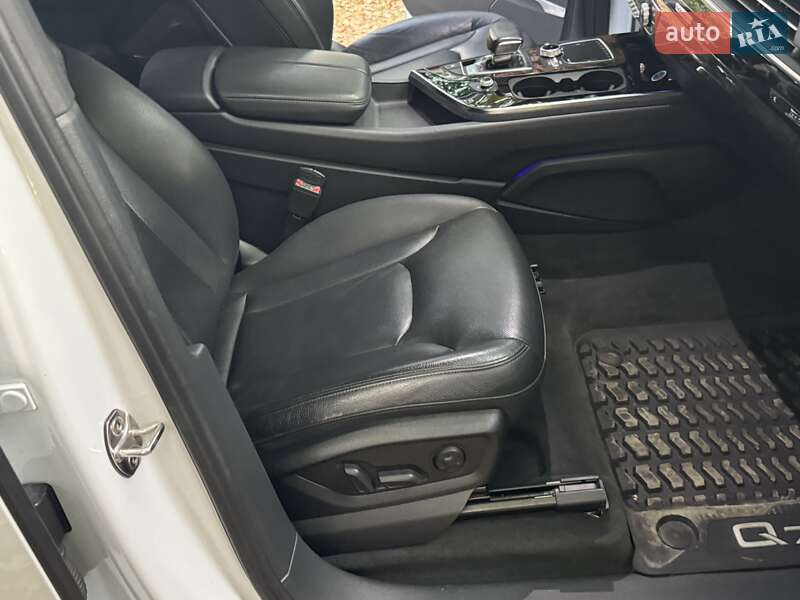 Внедорожник / Кроссовер Audi Q7 2018 в Луцке фото 18 Внедорожник / Кроссовер Audi Q7 2018 в Луцке