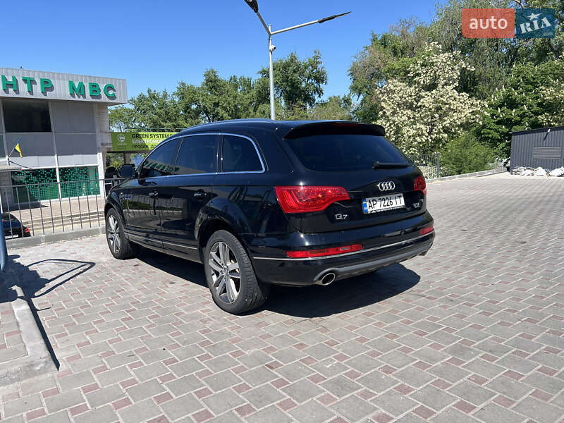 Внедорожник / Кроссовер Audi Q7 2011 в Запорожье