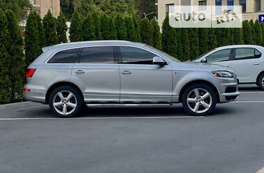 Внедорожник / Кроссовер Audi Q7 2010 в Ужгороде