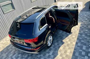 Внедорожник / Кроссовер Audi Q7 2016 в Киеве