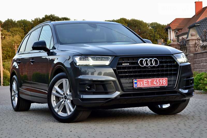 Позашляховик / Кросовер Audi Q7 2019 в Рівному