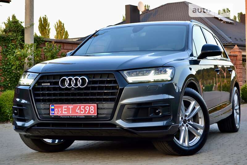 Позашляховик / Кросовер Audi Q7 2019 в Рівному