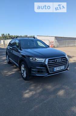 Позашляховик / Кросовер Audi Q7 2016 в Києві