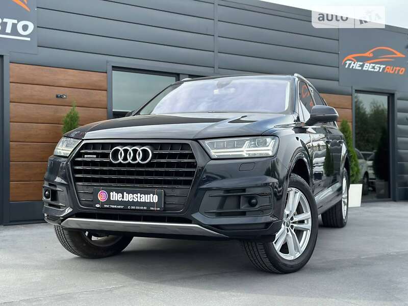 Внедорожник / Кроссовер Audi Q7 2015 в Ровно