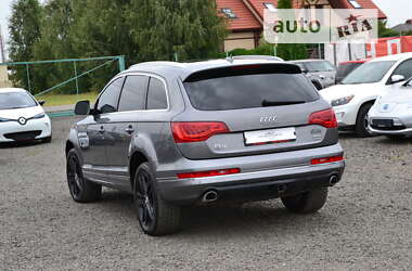 Позашляховик / Кросовер Audi Q7 2014 в Луцьку