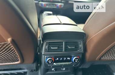 Внедорожник / Кроссовер Audi Q7 2018 в 