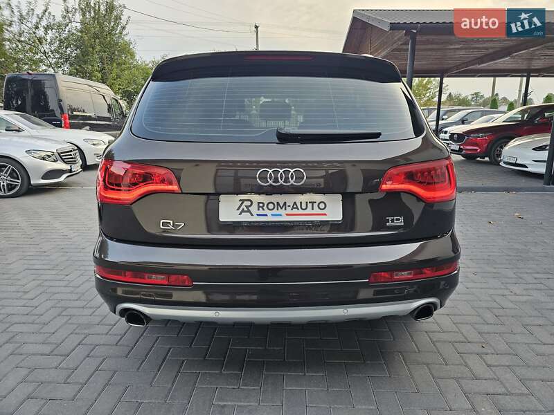 Позашляховик / Кросовер Audi Q7 2012 в Коломиї