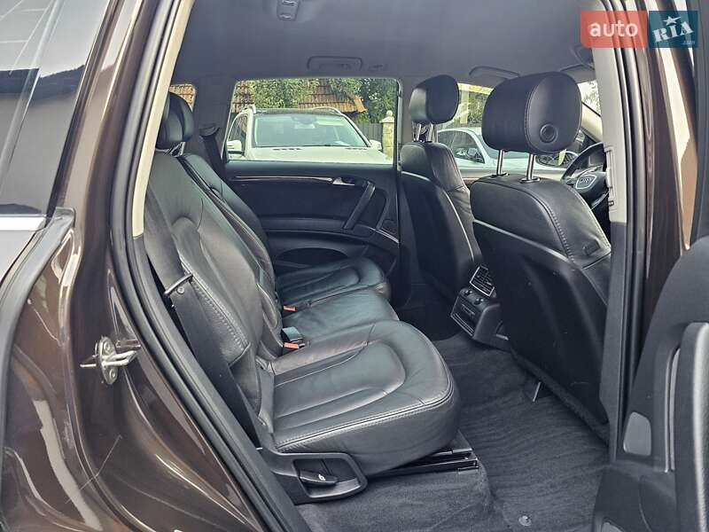 Позашляховик / Кросовер Audi Q7 2012 в Коломиї