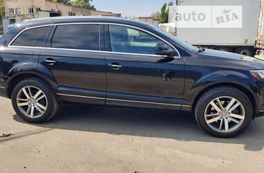 Позашляховик / Кросовер Audi Q7 2010 в Києві