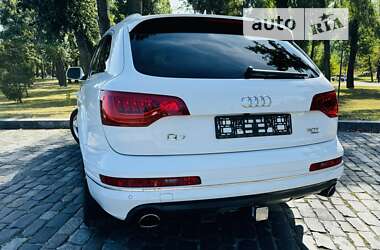 Внедорожник / Кроссовер Audi Q7 2014 в Киеве