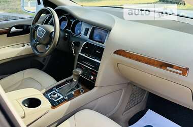 Внедорожник / Кроссовер Audi Q7 2014 в Киеве