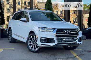 Внедорожник / Кроссовер Audi Q7 2016 в Киеве