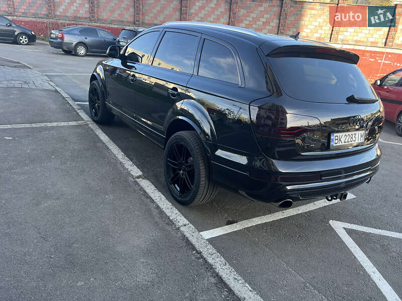 Внедорожник / Кроссовер Audi Q7 2014 в Ровно фото 7 Внедорожник / Кроссовер Audi Q7 2014 в Ровно