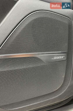 Внедорожник / Кроссовер Audi Q7 2017 в 
