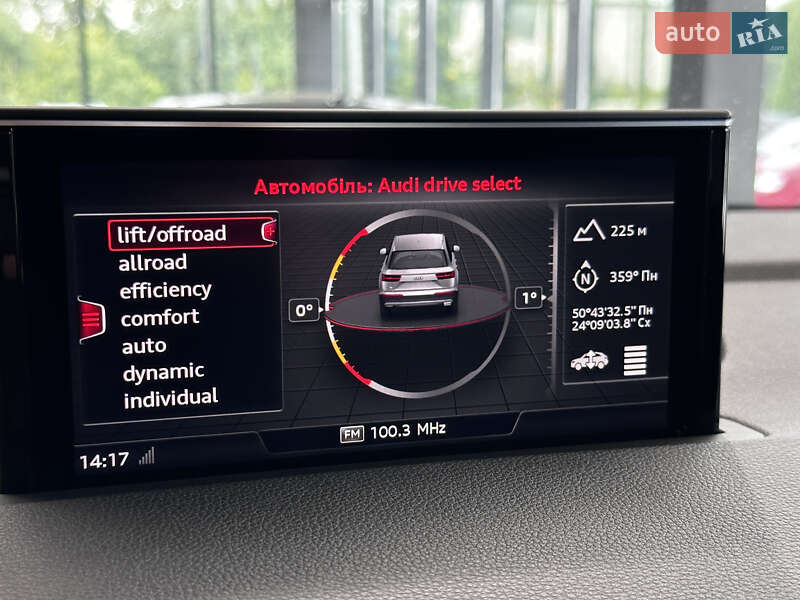Внедорожник / Кроссовер Audi Q7 2017 в Нововолынске