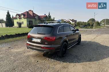 Позашляховик / Кросовер Audi Q7 2013 в 