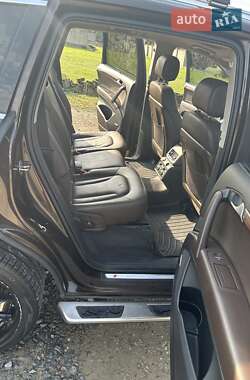 Позашляховик / Кросовер Audi Q7 2013 в 