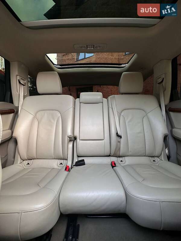 Внедорожник / Кроссовер Audi Q7 2015 в Львове