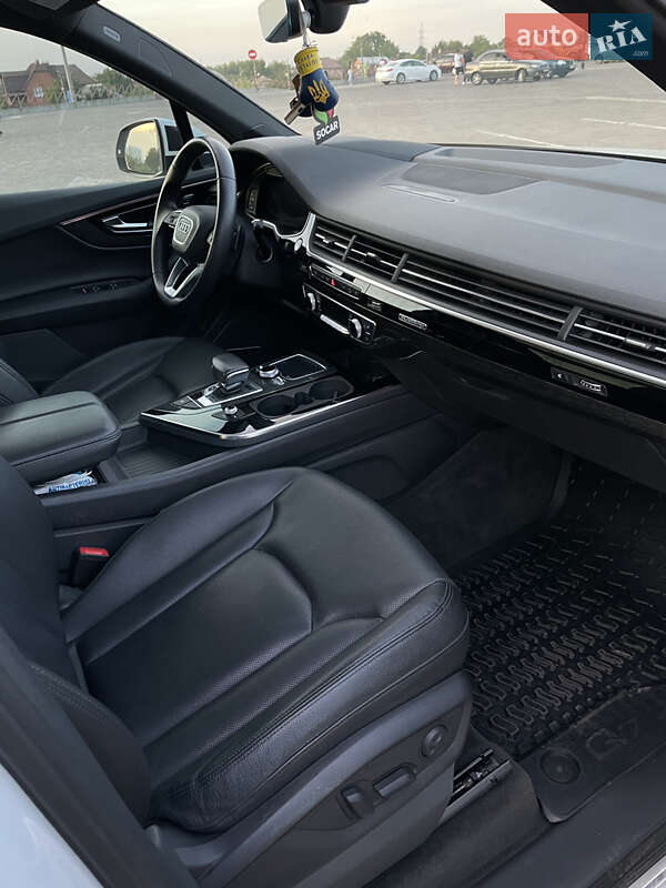 Позашляховик / Кросовер Audi Q7 2018 в Харкові