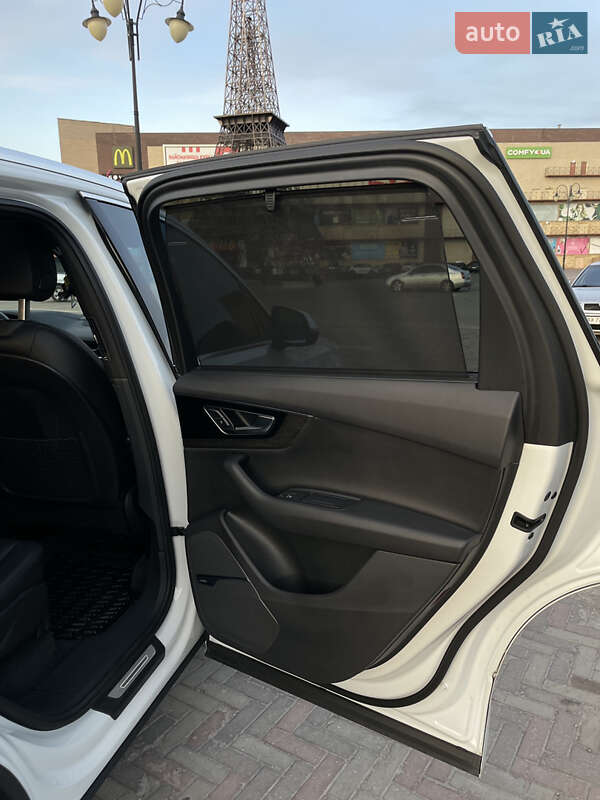 Позашляховик / Кросовер Audi Q7 2018 в Харкові