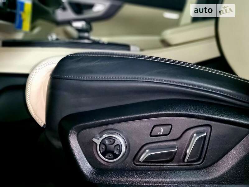 Позашляховик / Кросовер Audi Q7 2016 в Києві фото 7 Позашляховик / Кросовер Audi Q7 2016 в Києві