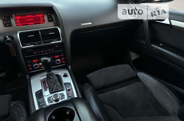 Внедорожник / Кроссовер Audi Q7 2006 в Черновцах