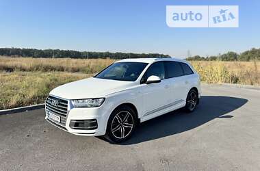 Позашляховик / Кросовер Audi Q7 2016 в Вінниці