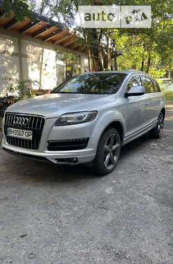 Позашляховик / Кросовер Audi Q7 2013 в Одесі