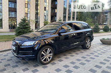 Внедорожник / Кроссовер Audi Q7 2013 в Днепре