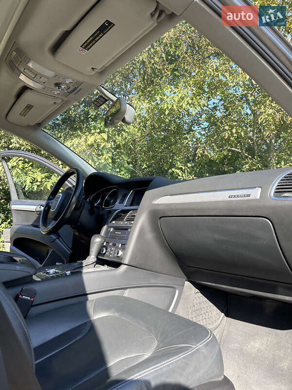 Внедорожник / Кроссовер Audi Q7 2011 в Львове