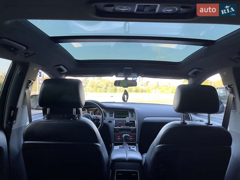 Внедорожник / Кроссовер Audi Q7 2014 в Виннице