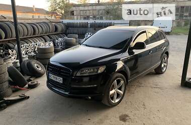 Внедорожник / Кроссовер Audi Q7 2006 в Надворной