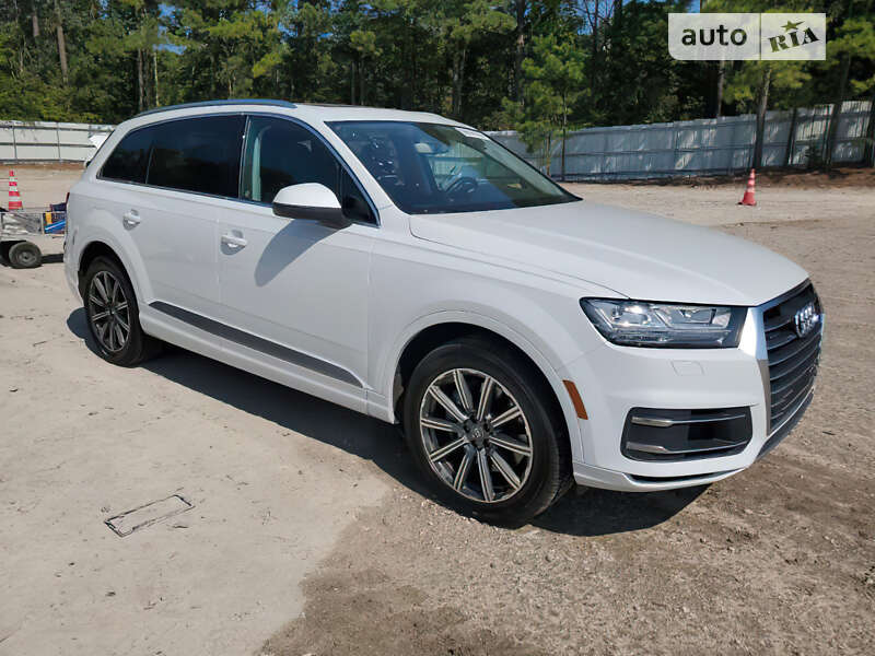 Внедорожник / Кроссовер Audi Q7 2017 в Коломые