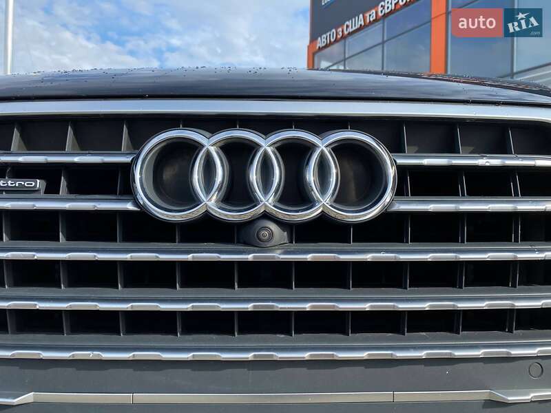 Внедорожник / Кроссовер Audi Q7 2016 в Львове