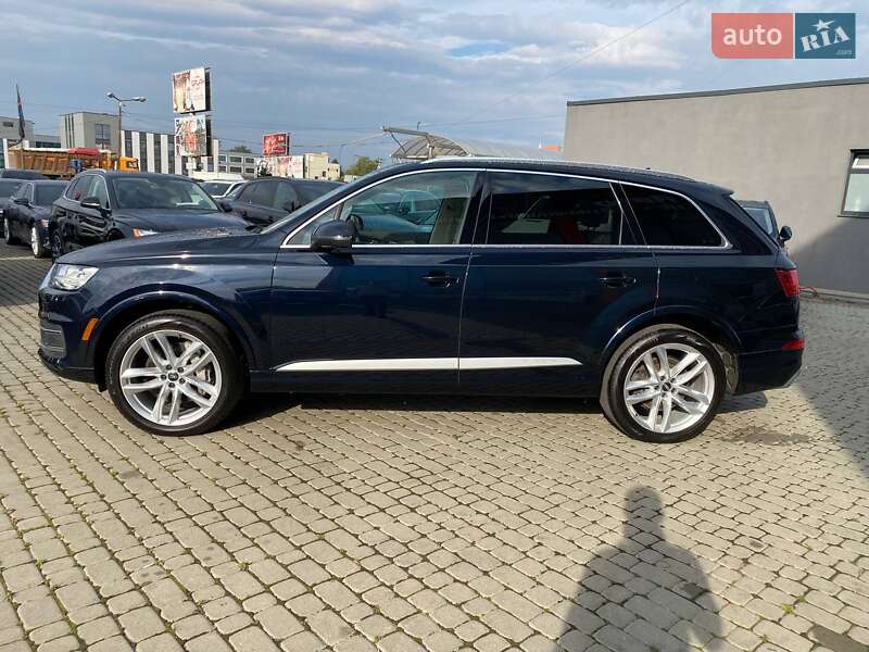 Внедорожник / Кроссовер Audi Q7 2016 в Львове