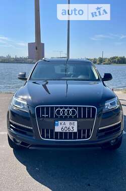 Внедорожник / Кроссовер Audi Q7 2014 в Киеве