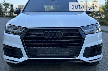 Внедорожник / Кроссовер Audi Q7 2017 в Ивано-Франковске