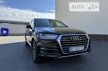 Позашляховик / Кросовер Audi Q7 2017 в Львові