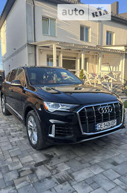 Позашляховик / Кросовер Audi Q7 2021 в Києві