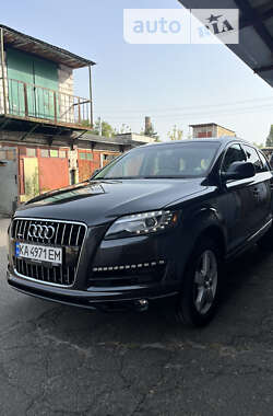 Позашляховик / Кросовер Audi Q7 2013 в Києві