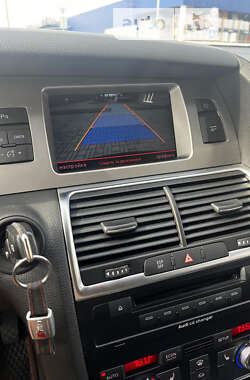 Позашляховик / Кросовер Audi Q7 2007 в 