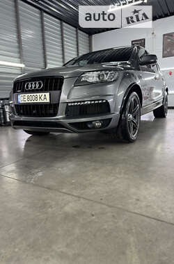 Внедорожник / Кроссовер Audi Q7 2015 в Черновцах