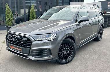 Позашляховик / Кросовер Audi Q7 2023 в Києві