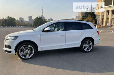 Позашляховик / Кросовер Audi Q7 2012 в Києві