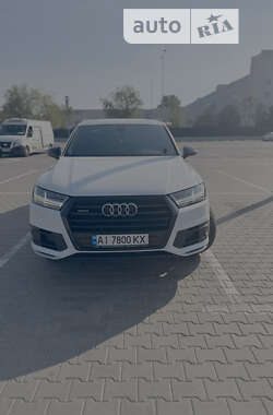 Позашляховик / Кросовер Audi Q7 2018 в Києві