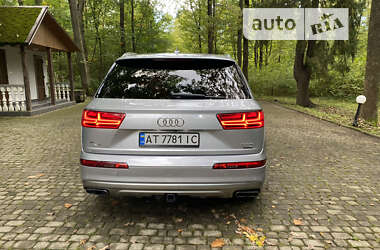 Внедорожник / Кроссовер Audi Q7 2018 в 