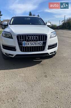 Внедорожник / Кроссовер Audi Q7 2013 в 