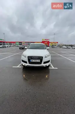 Audi Q7 2014