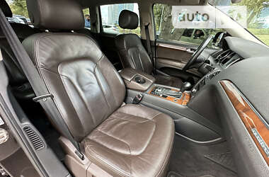 Внедорожник / Кроссовер Audi Q7 2010 в Киеве