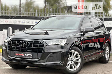 Позашляховик / Кросовер Audi Q7 2021 в Києві